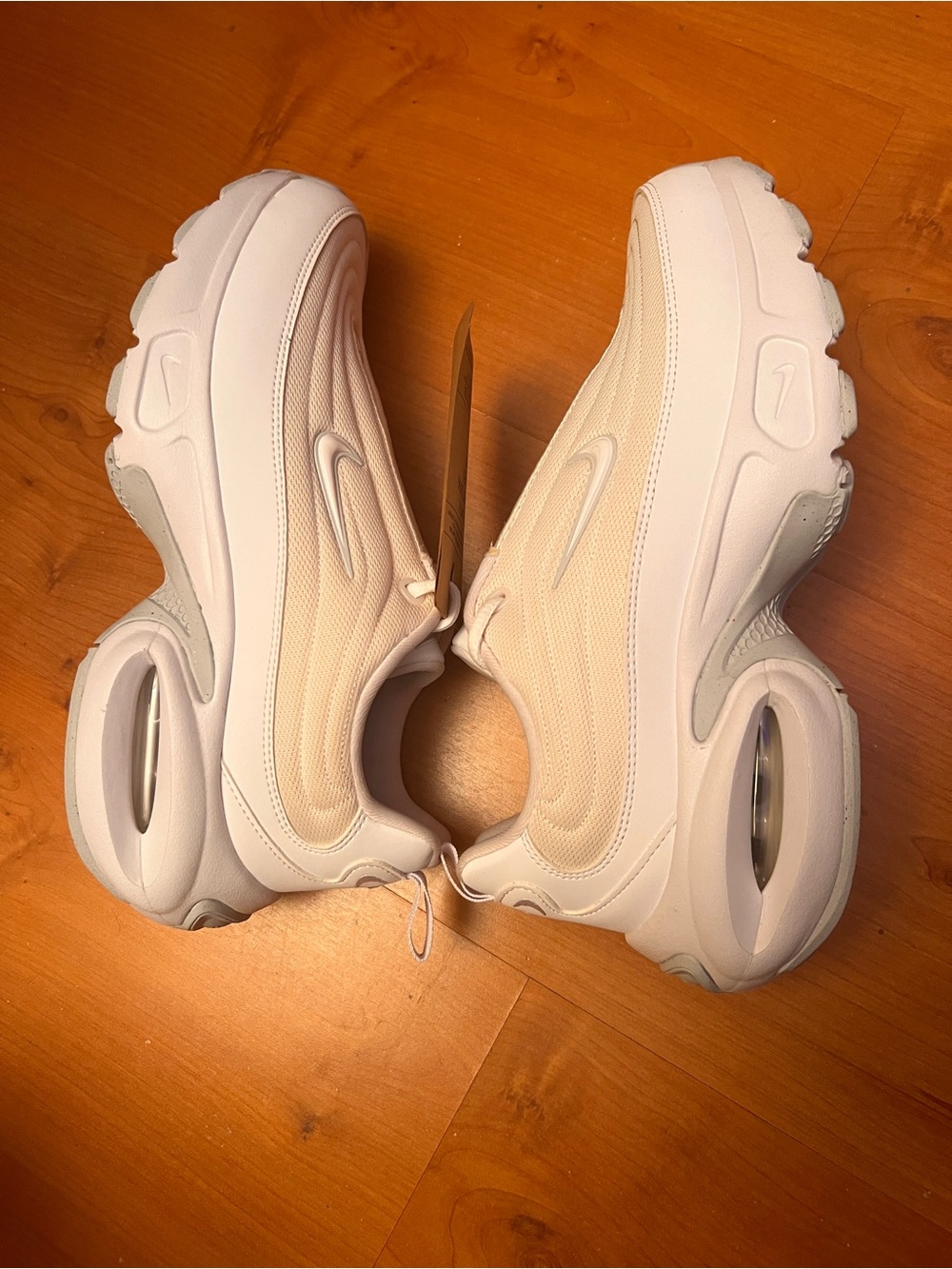Nike Air Max Portal woman’s size 9 HF3053-100 new no box